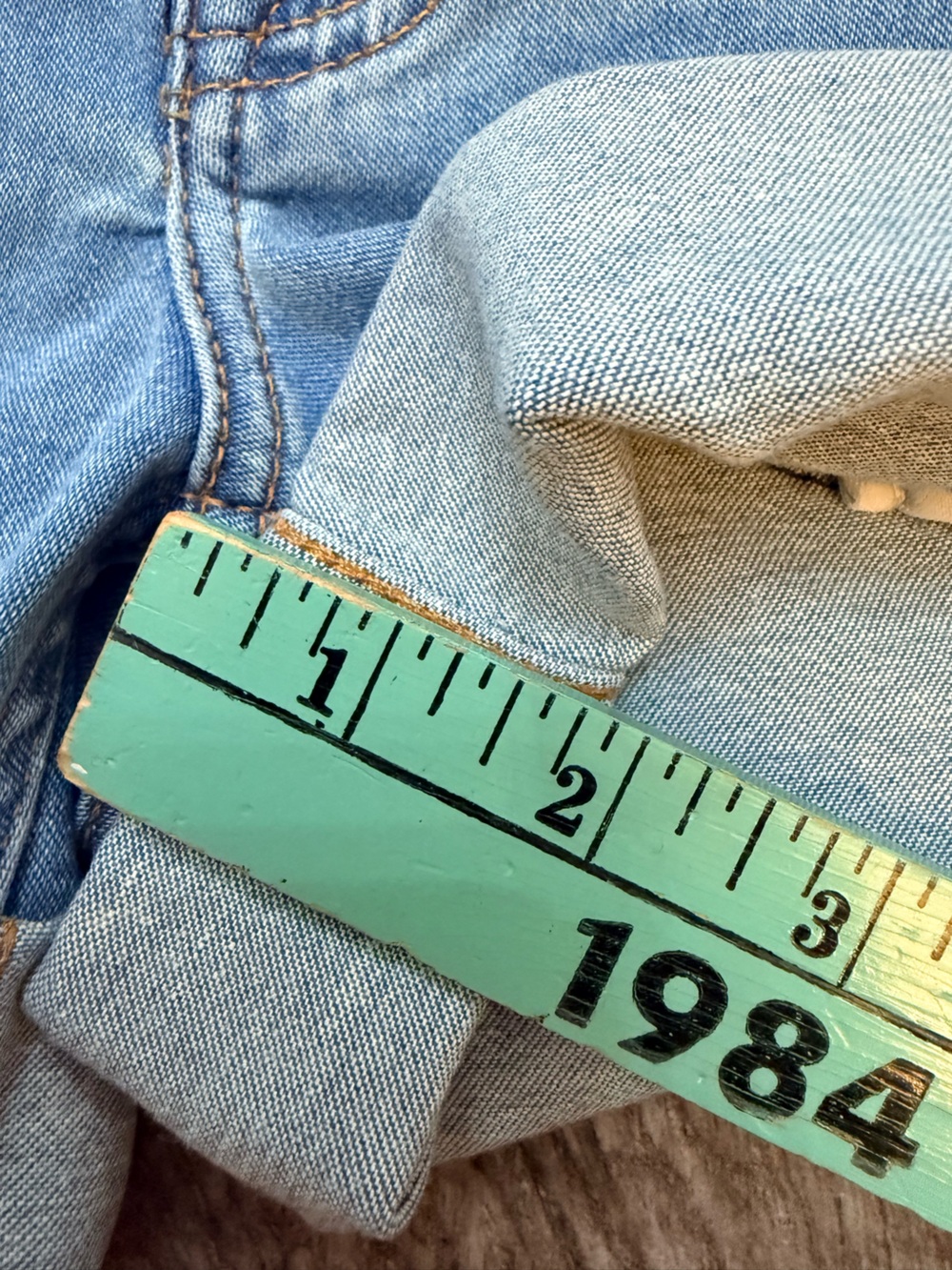 Hudson Croxley flap pocket jean shorts size 25 Low rise MSRP $135 - Picture 11 of 11